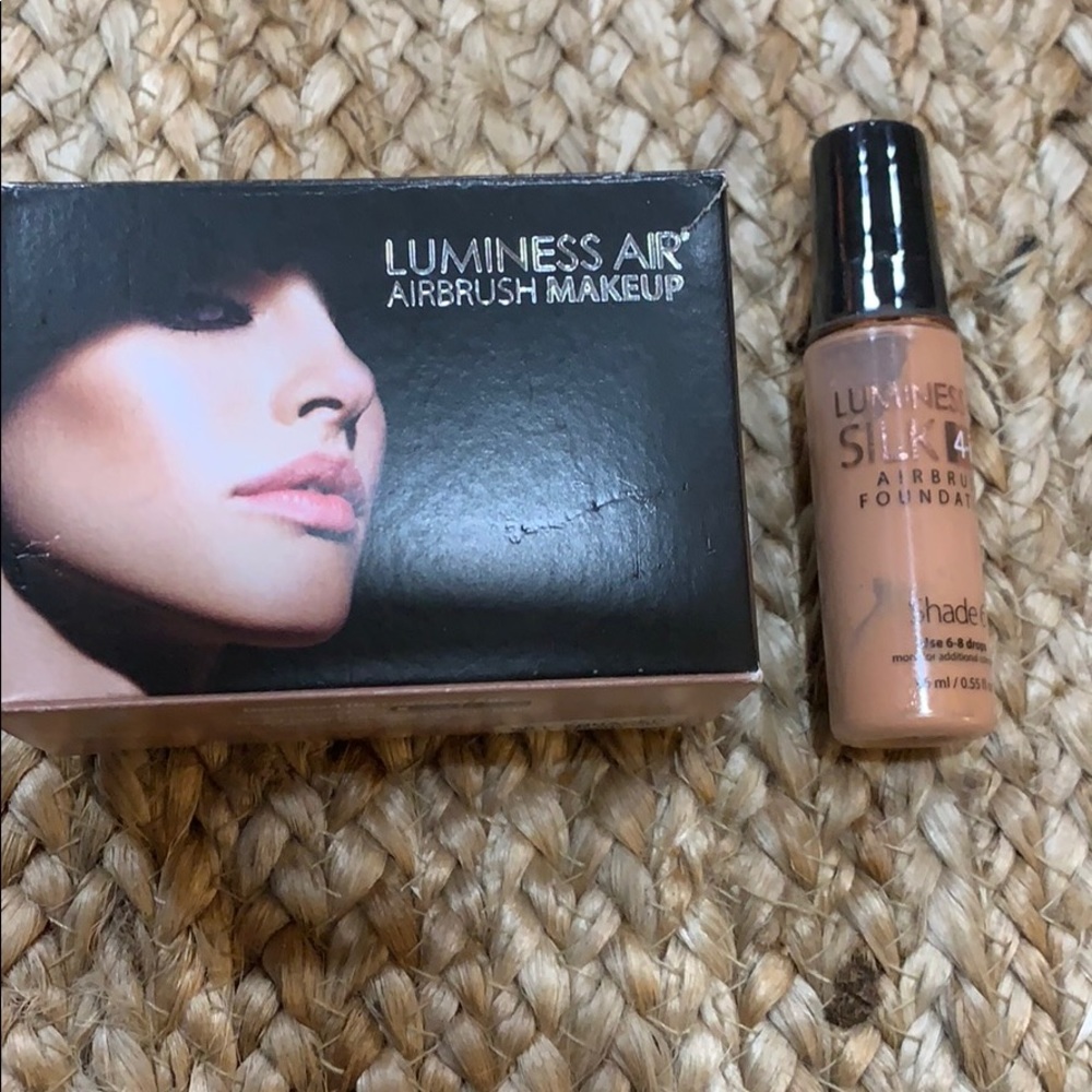 Luminess Air foundation. Shade 6
